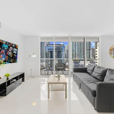 Modern Brickell Condo With Prime City Views